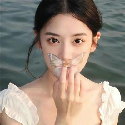 然后我们跳了舞